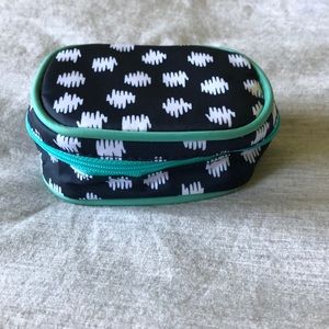 Thirty One Cute Case